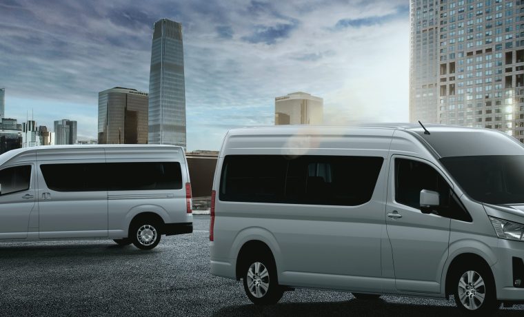 HiAce White chauffeur