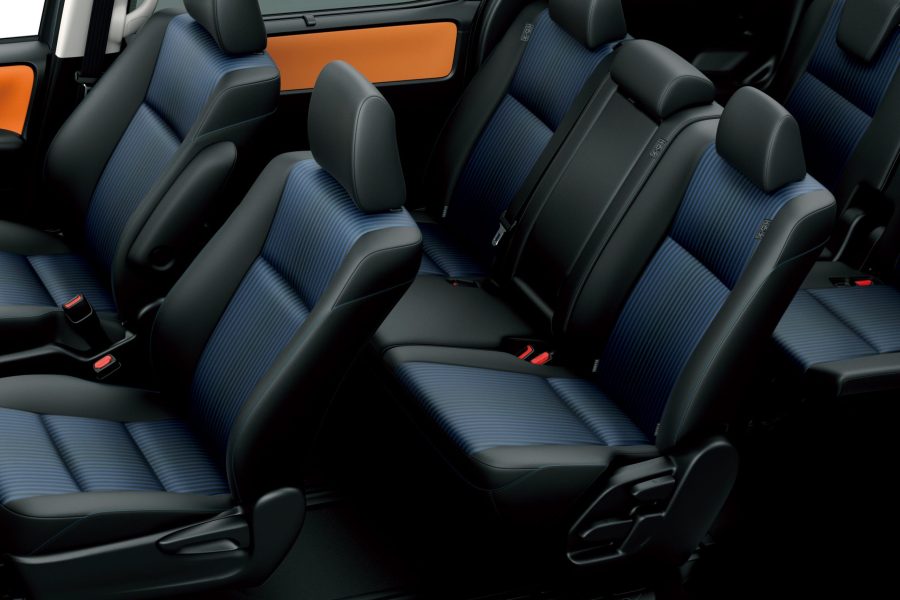 Esquire Black chauffeur