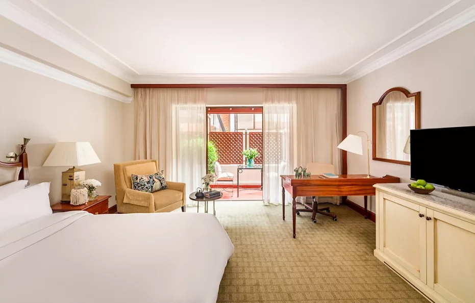 Fairmont Room with 2 Single Beds