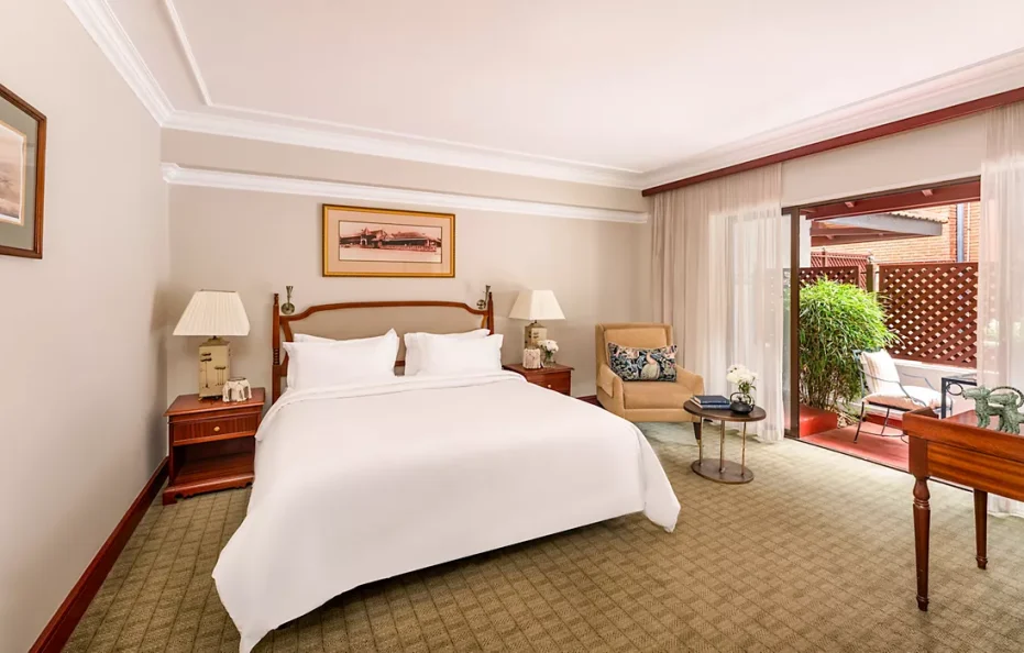Deluxe Room with King Bed