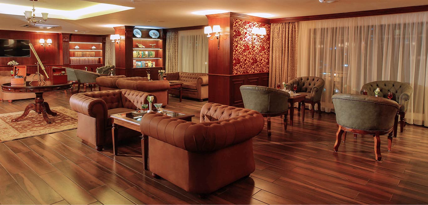 1902 Club Lounge