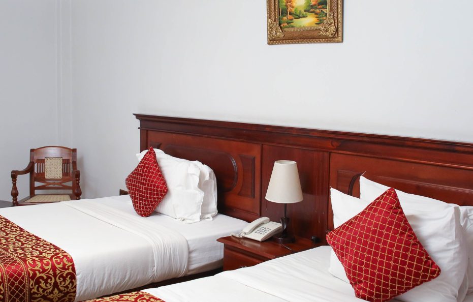 Empire Twin Room