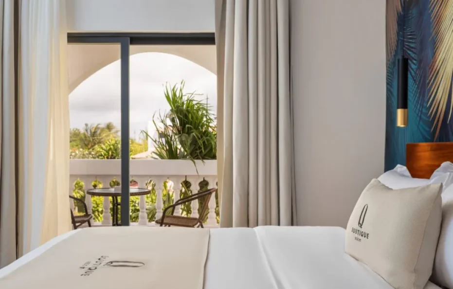 Superior Room with Balcony