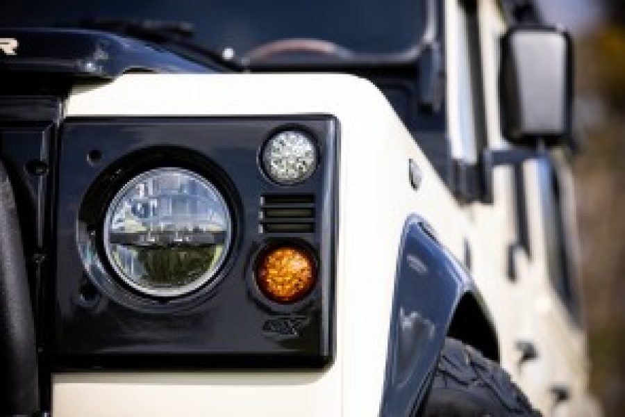land rover defender 110 chauffeur