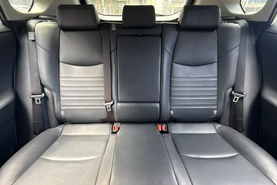 RAV4 VIP chauffeur WT