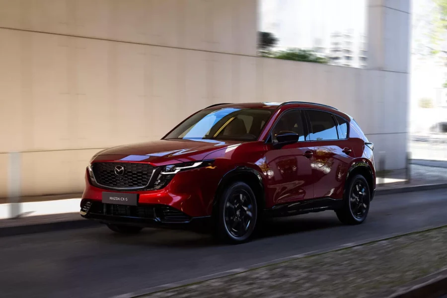 Mazda CX-5 Red chauffeur