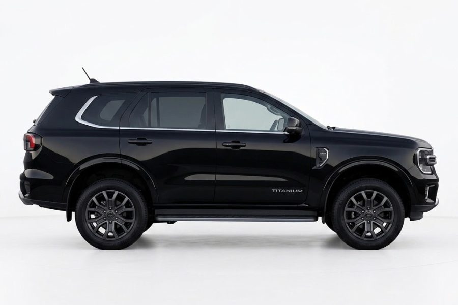 Everest VIP chauffeur BLK