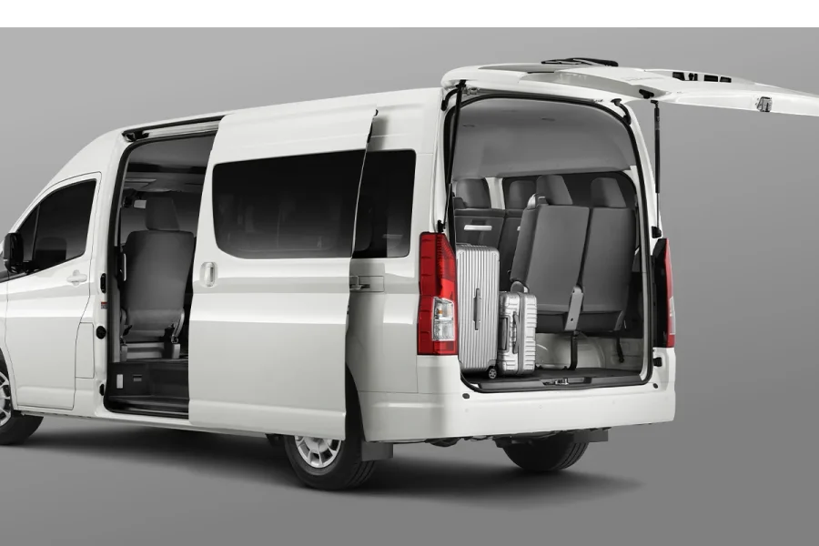 Hiace Van White chauffeur