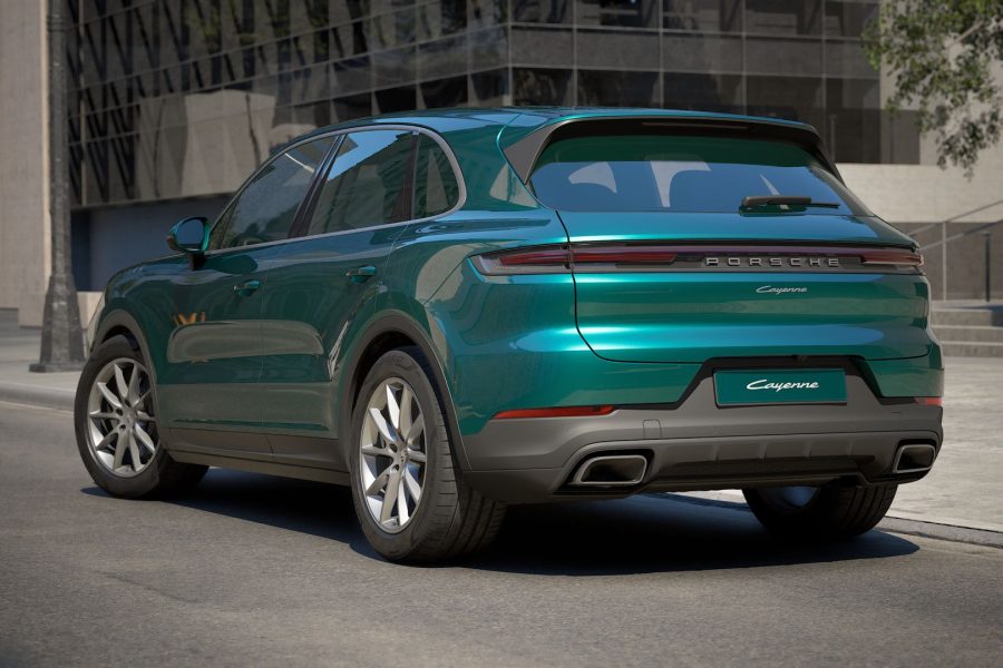 Cayenne Green chauffeur