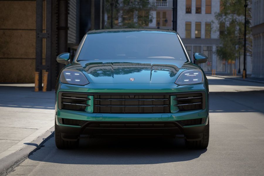 Cayenne Green chauffeur