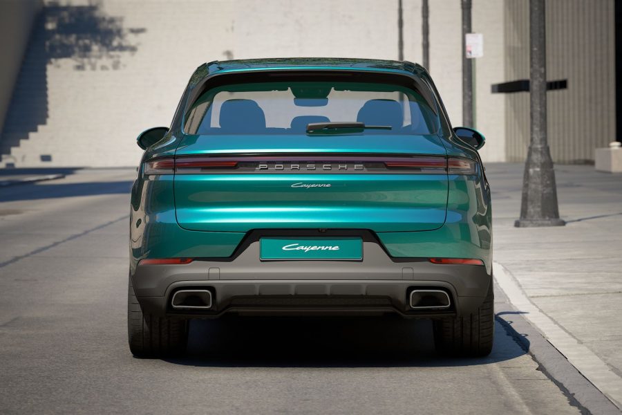 Cayenne Green chauffeur