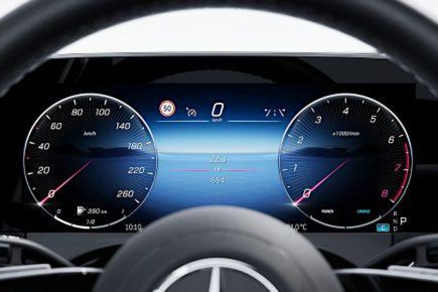 E-Class Silver chauffeur