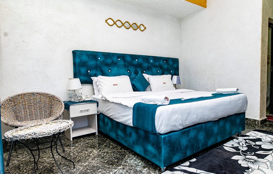 NUR COMPLEX HOTEL