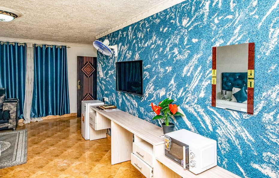NUR COMPLEX HOTEL