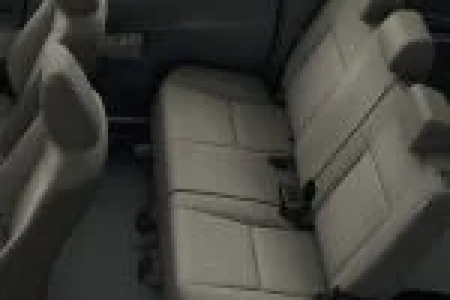 Sienta Silver chauffeur