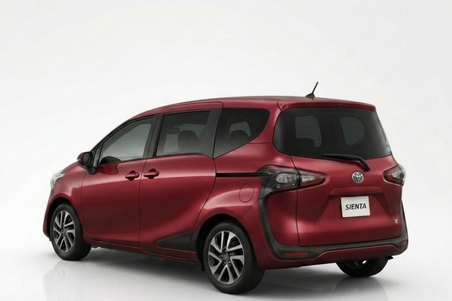 Sienta Red chauffeur