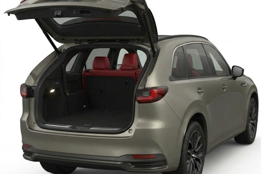 CX-70 Zircon Sand chauffeur