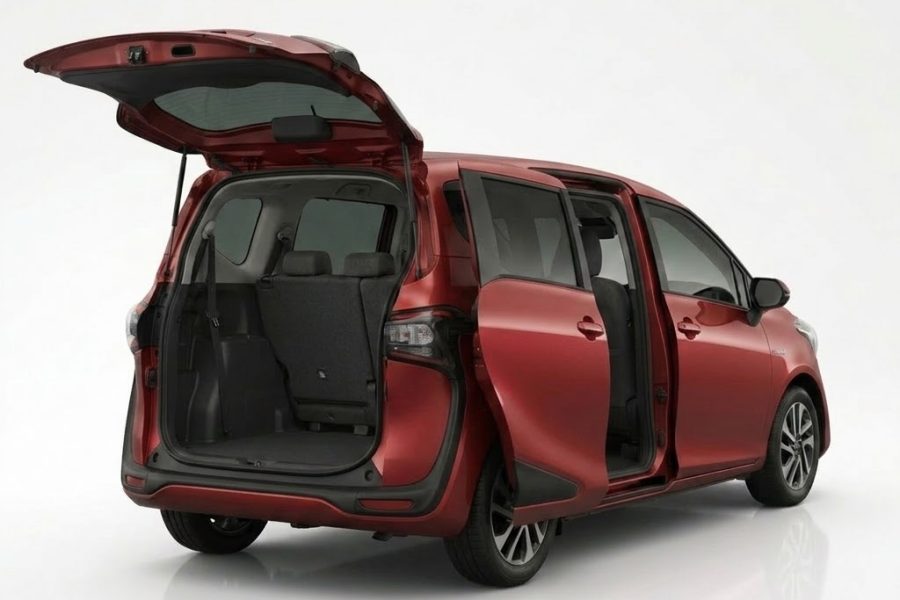 Sienta Red chauffeur