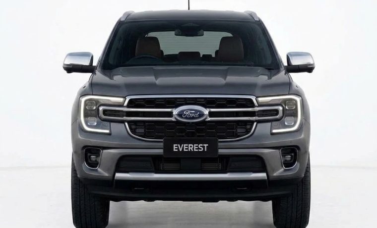 Everest VIP chauffeur GR