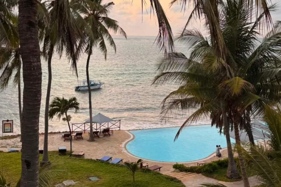 6-Day 5-Night North Coast Festive Package